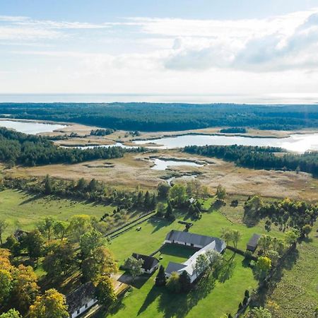 Pilguse Residency Hotell Jogela Eksteriør bilde